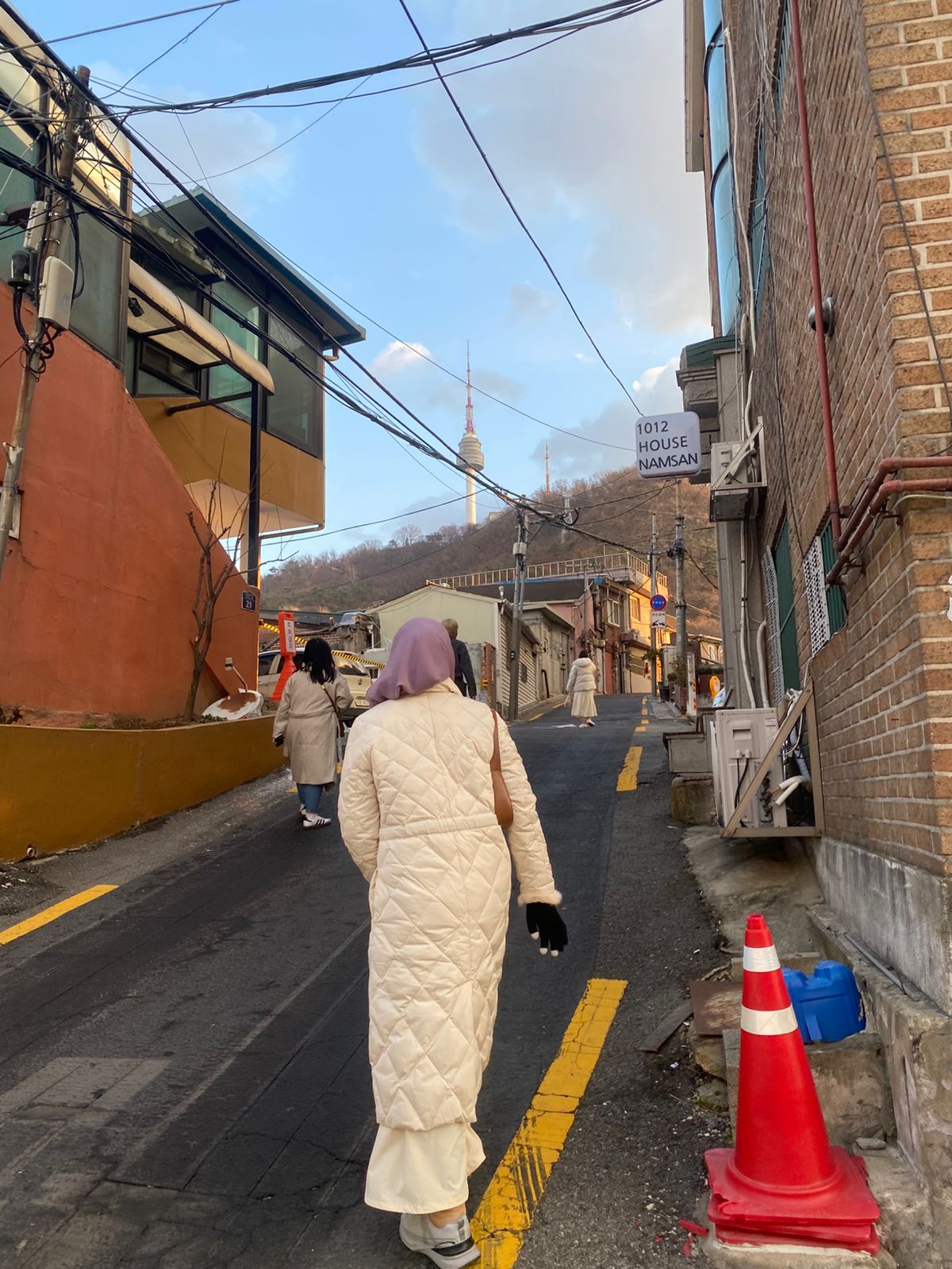 My Airbnb Alley, Namsan Area